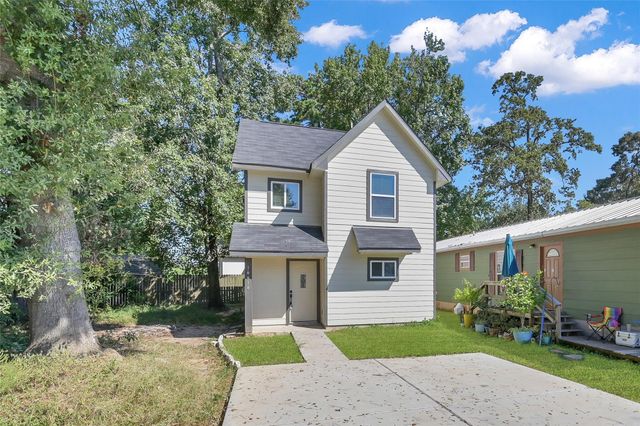 16618 E Dounreay, Montgomery, TX 77316