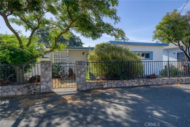 3611 Oak Drive, Clearlake, CA 95422