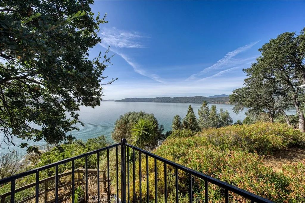 3611 Oak Drive, Clearlake, CA 95422
