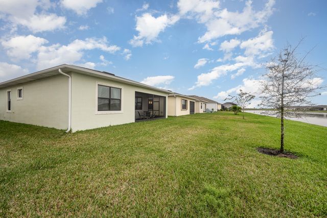1473 Great Belt Circle, Melbourne, FL 32940