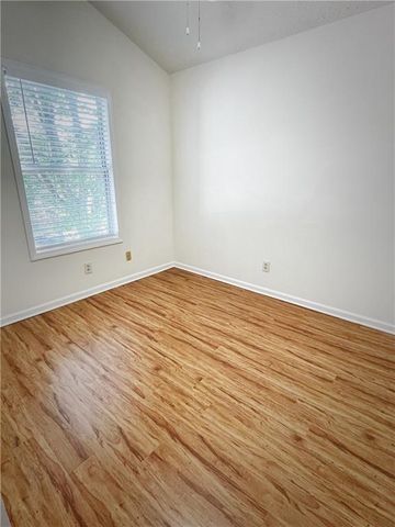 2715 Barnwood Crossing, Duluth, GA 30097