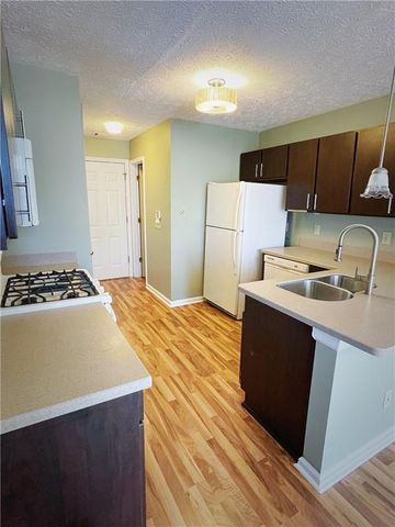 2715 Barnwood Crossing, Duluth, GA 30097