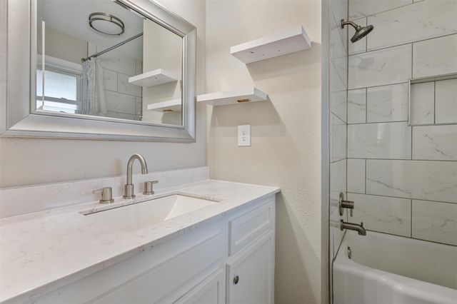 918 Martha Street, Deer Park, TX 77536