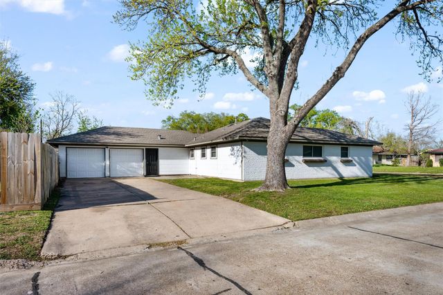 918 Martha Street, Deer Park, TX 77536