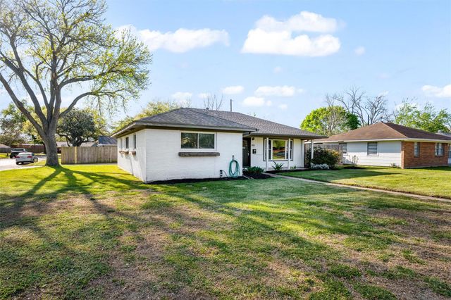 918 Martha Street, Deer Park, TX 77536