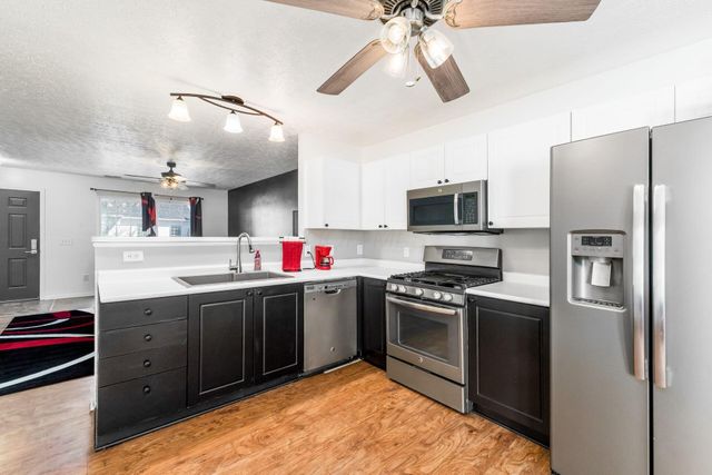 4377 Culburn Park Drive, Grove City, OH 43123