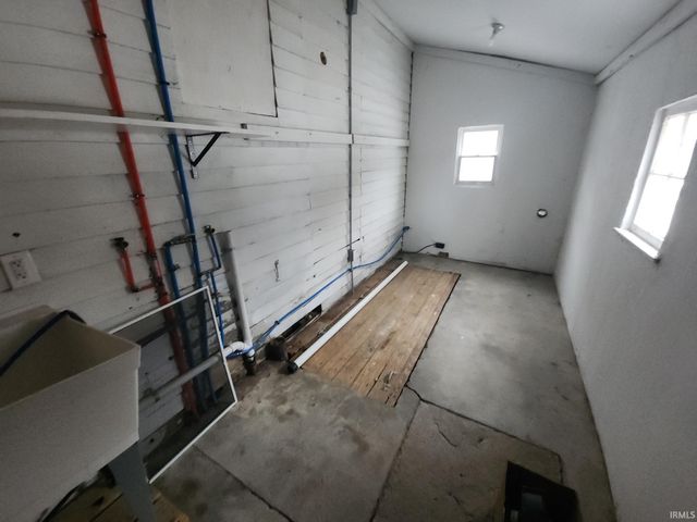 1306 Peter Street, Logansport, IN 46947