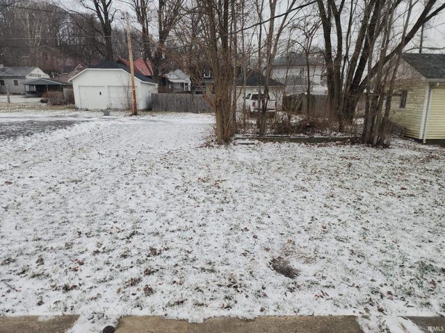 1306 Peter Street, Logansport, IN 46947