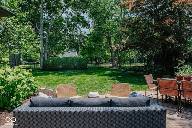 5939 Gladden Drive, Indianapolis, IN 46220