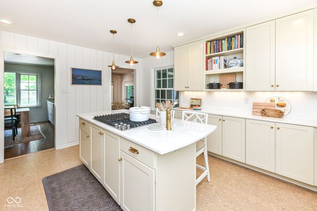 5939 Gladden Drive, Indianapolis, IN 46220