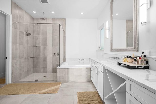 12059 SW 12TH LANE, Gainesville, FL 32607