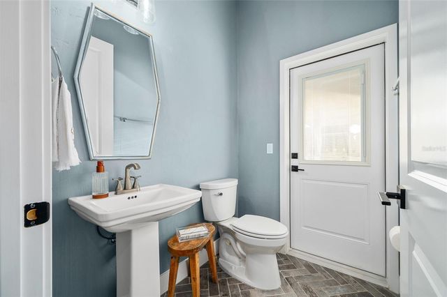 12059 SW 12TH LANE, Gainesville, FL 32607