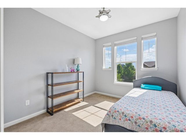 6918 S Elk Ct, Aurora, CO 80016