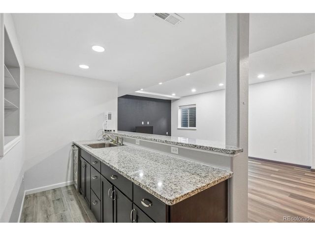 6918 S Elk Ct, Aurora, CO 80016