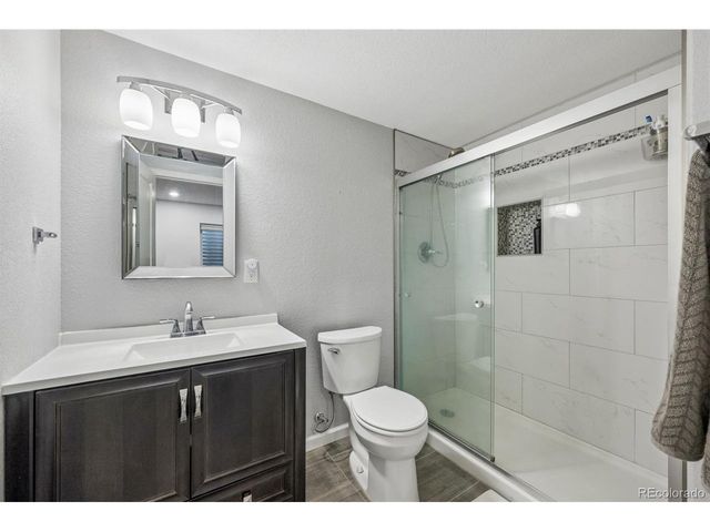 6918 S Elk Ct, Aurora, CO 80016