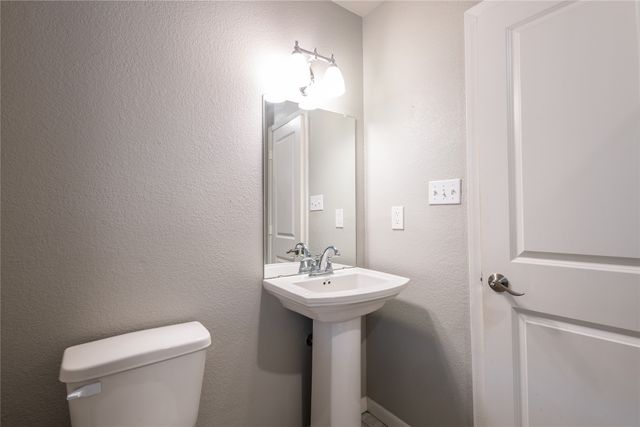 3009 Hemphill Street 201, Fort Worth, TX 76110