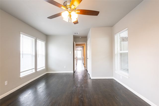 3009 Hemphill Street 201, Fort Worth, TX 76110