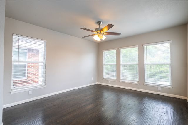 3009 Hemphill Street 201, Fort Worth, TX 76110