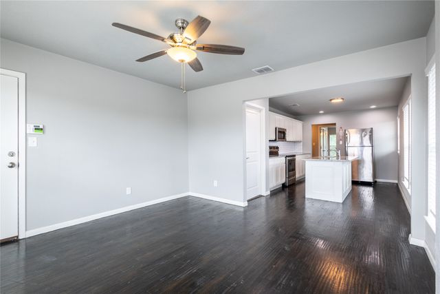 3009 Hemphill Street 201, Fort Worth, TX 76110
