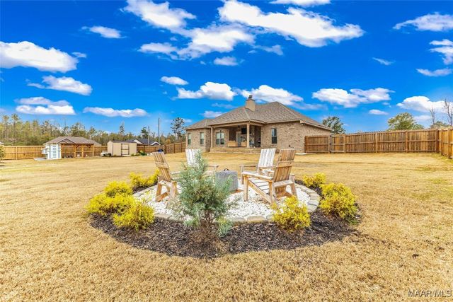 28 Trotter's View Road, Deatsville, AL 36022