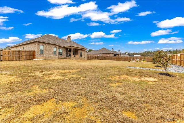 28 Trotter's View Road, Deatsville, AL 36022