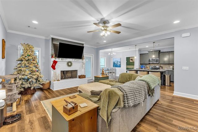 28 Trotter's View Road, Deatsville, AL 36022