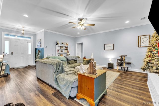 28 Trotter's View Road, Deatsville, AL 36022