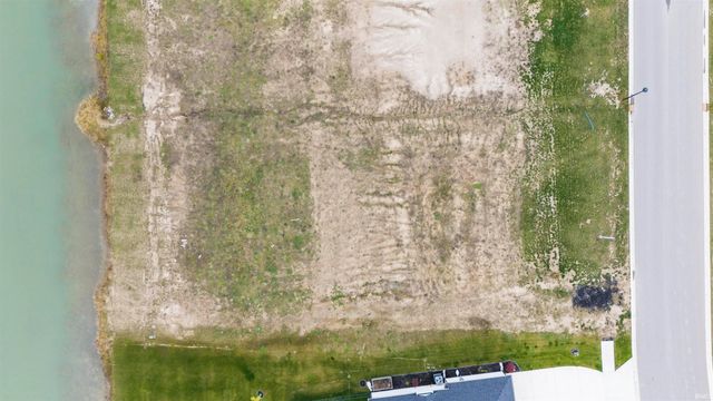 2208 Golfview Drive, Auburn, IN 46706