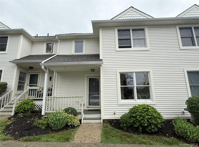 317 Cornwall Meadows Lane, Patterson, NY 12563