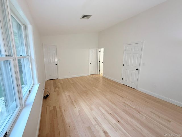 317 Cornwall Meadows Lane, Patterson, NY 12563