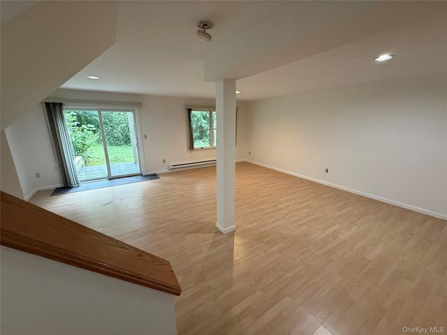 317 Cornwall Meadows Lane, Patterson, NY 12563