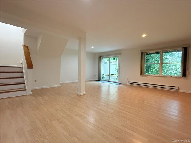 317 Cornwall Meadows Lane, Patterson, NY 12563