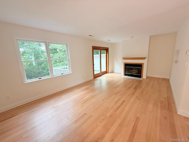 317 Cornwall Meadows Lane, Patterson, NY 12563