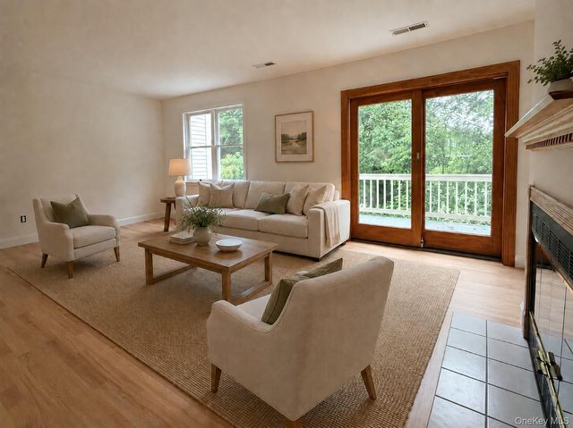 317 Cornwall Meadows Lane, Patterson, NY 12563