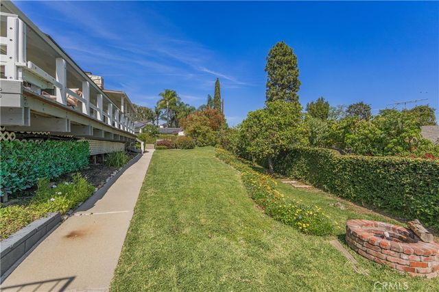 8408 La Sierra Avenue, Whittier, CA 90605