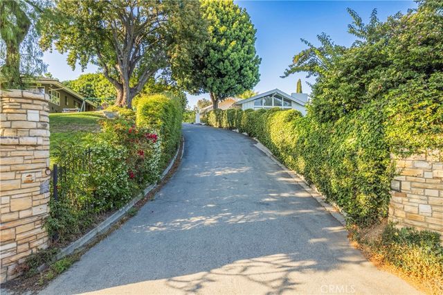 8408 La Sierra Avenue, Whittier, CA 90605