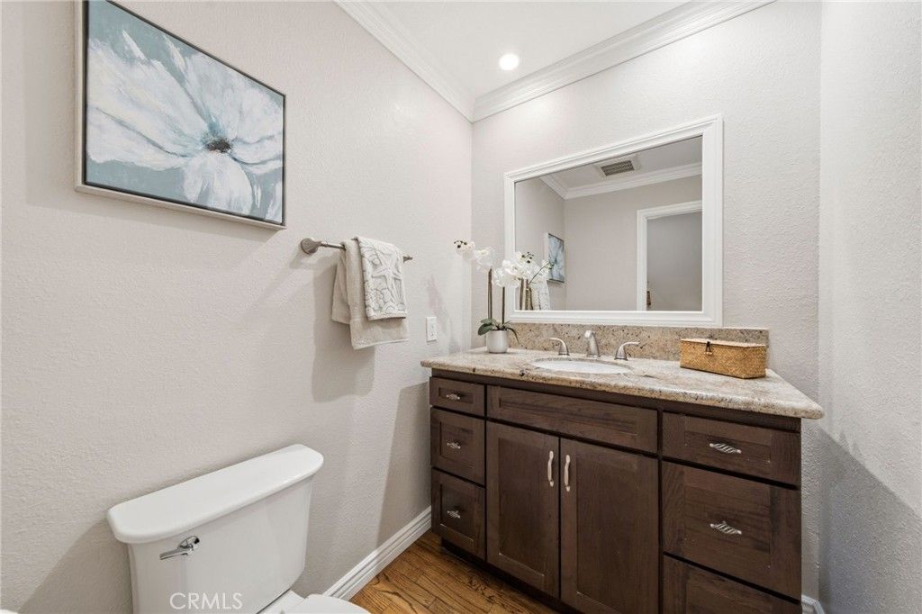 Image 11 of property listing at 3623 W Hidden Lane D, Rolling Hills Estates, CA 90274