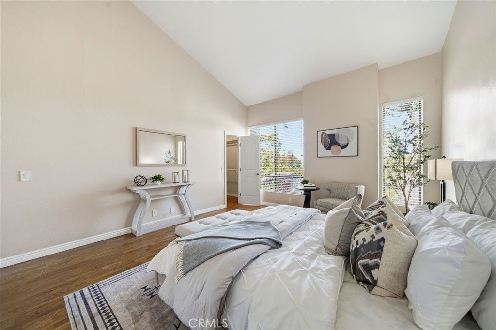 Image 13 of property listing at 3623 W Hidden Lane D, Rolling Hills Estates, CA 90274
