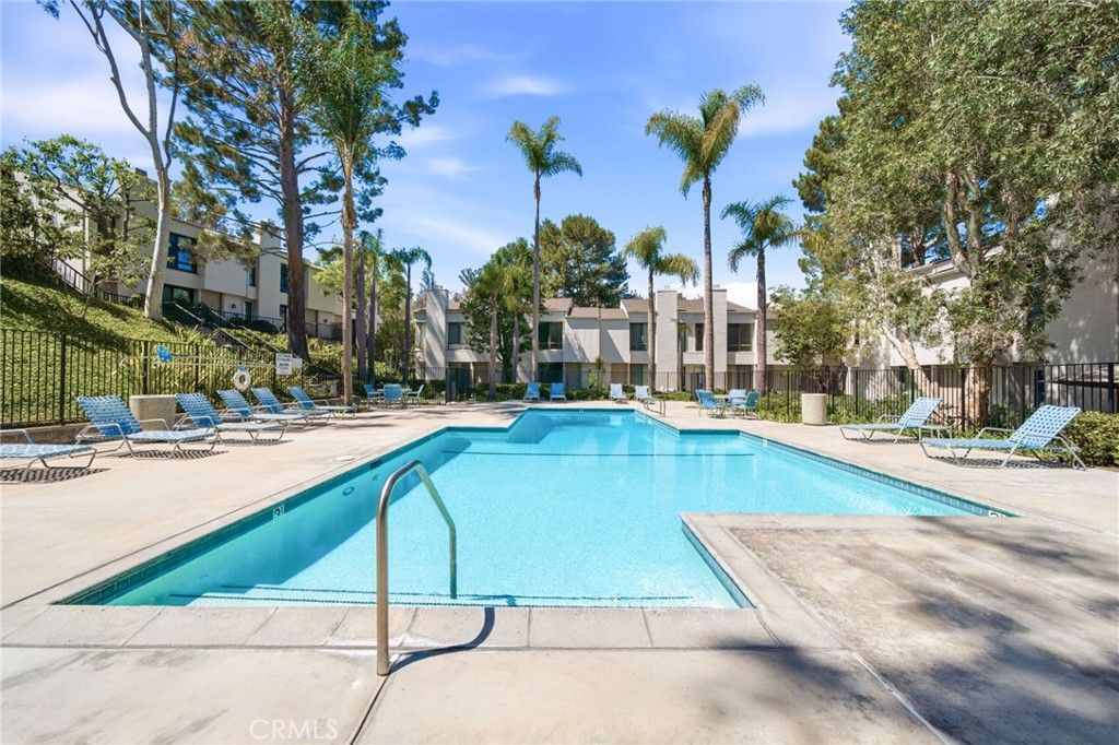 Image 29 of property listing at 3623 W Hidden Lane D, Rolling Hills Estates, CA 90274