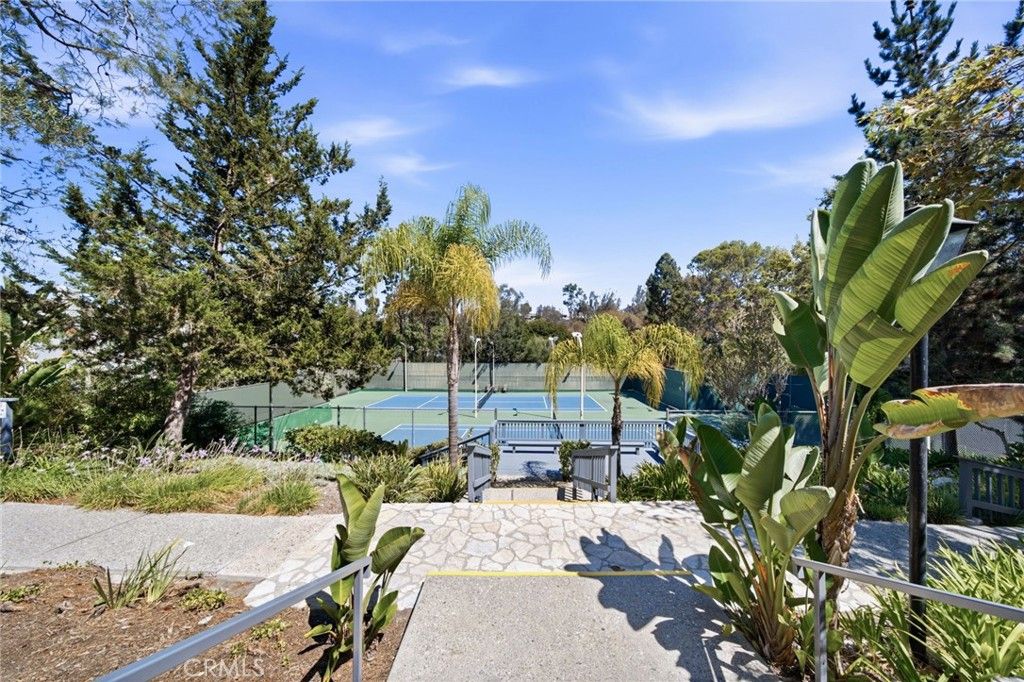 Image 35 of property listing at 3623 W Hidden Lane D, Rolling Hills Estates, CA 90274