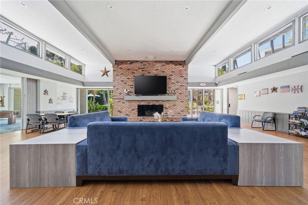 Image 37 of property listing at 3623 W Hidden Lane D, Rolling Hills Estates, CA 90274
