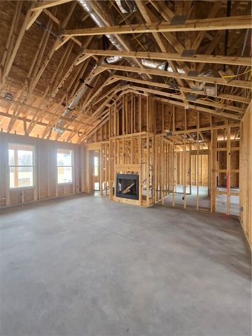 14836 Tikaani Drive, Siloam Springs, AR 72761