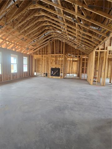 14836 Tikaani Drive, Siloam Springs, AR 72761