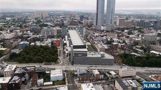 26 Oakland Avenue, Jersey City, NJ 07306