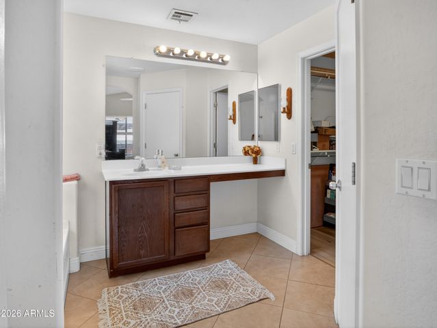 8714 W Heber Road, Tolleson, AZ 85353