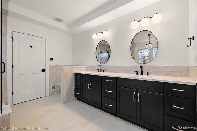 834 Church Street, Plymouth, MI 48170