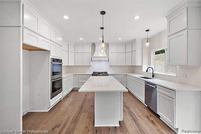 834 Church Street, Plymouth, MI 48170