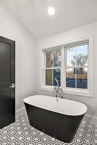 834 Church Street, Plymouth, MI 48170