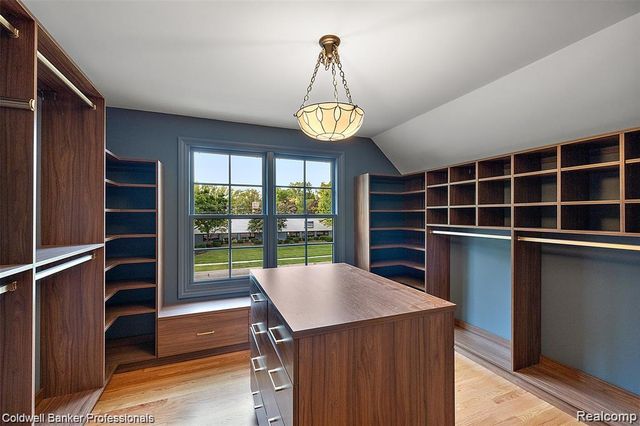 834 Church Street, Plymouth, MI 48170