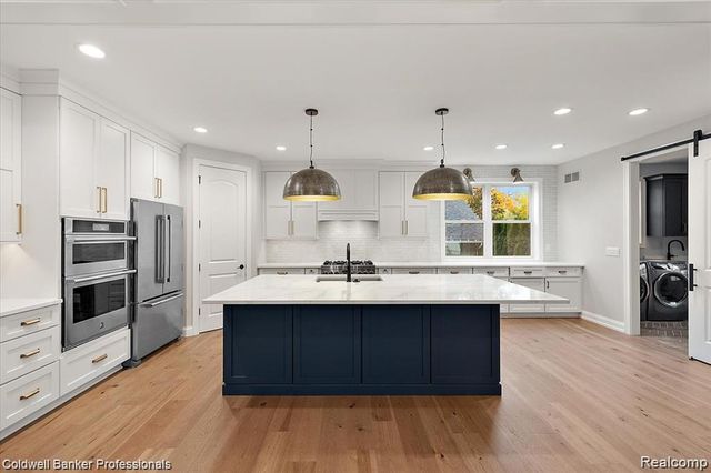 834 Church Street, Plymouth, MI 48170